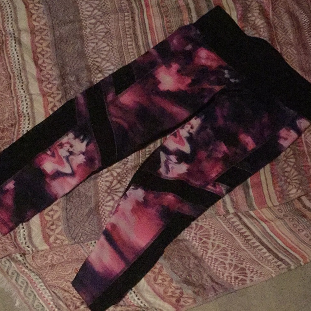 Target multi color crop leggings with mesh